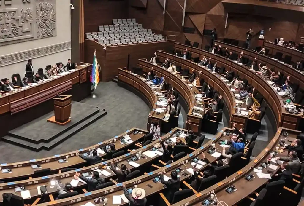 asamblea bolivia leyes ambientales congeladas
